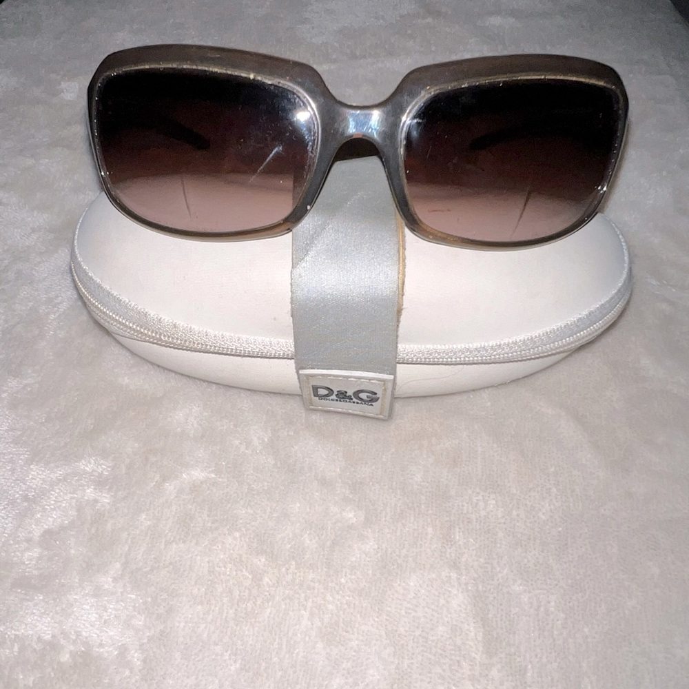D&G Dolce & Gabanna sunglasses